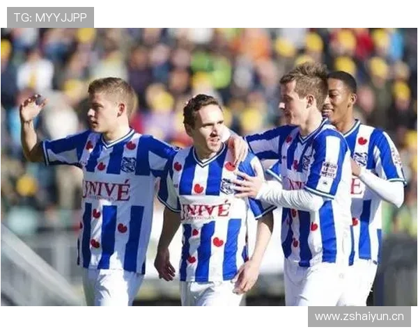 阿贾克斯荷甲竞争力下滑,竞争格局发生变化,对赛季目标造成影响 阿贾克斯荷甲竞争力下滑,竞争格局发生变化,对赛季目标造成影响